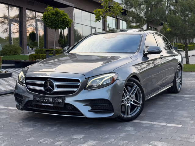 Mercedes-Benz E-Класс - фото 1