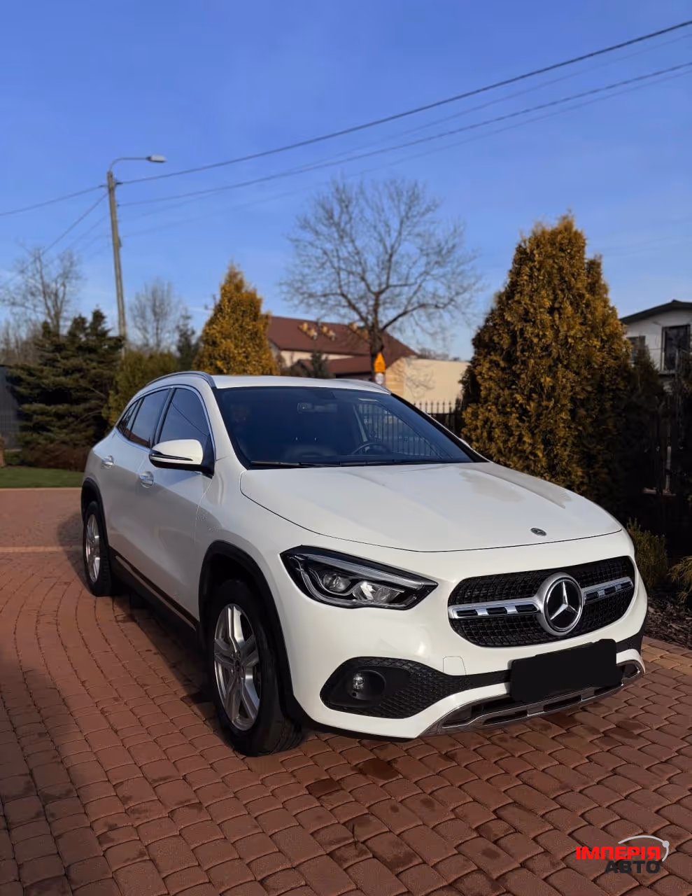 Mercedes-Benz GLA - фото 1