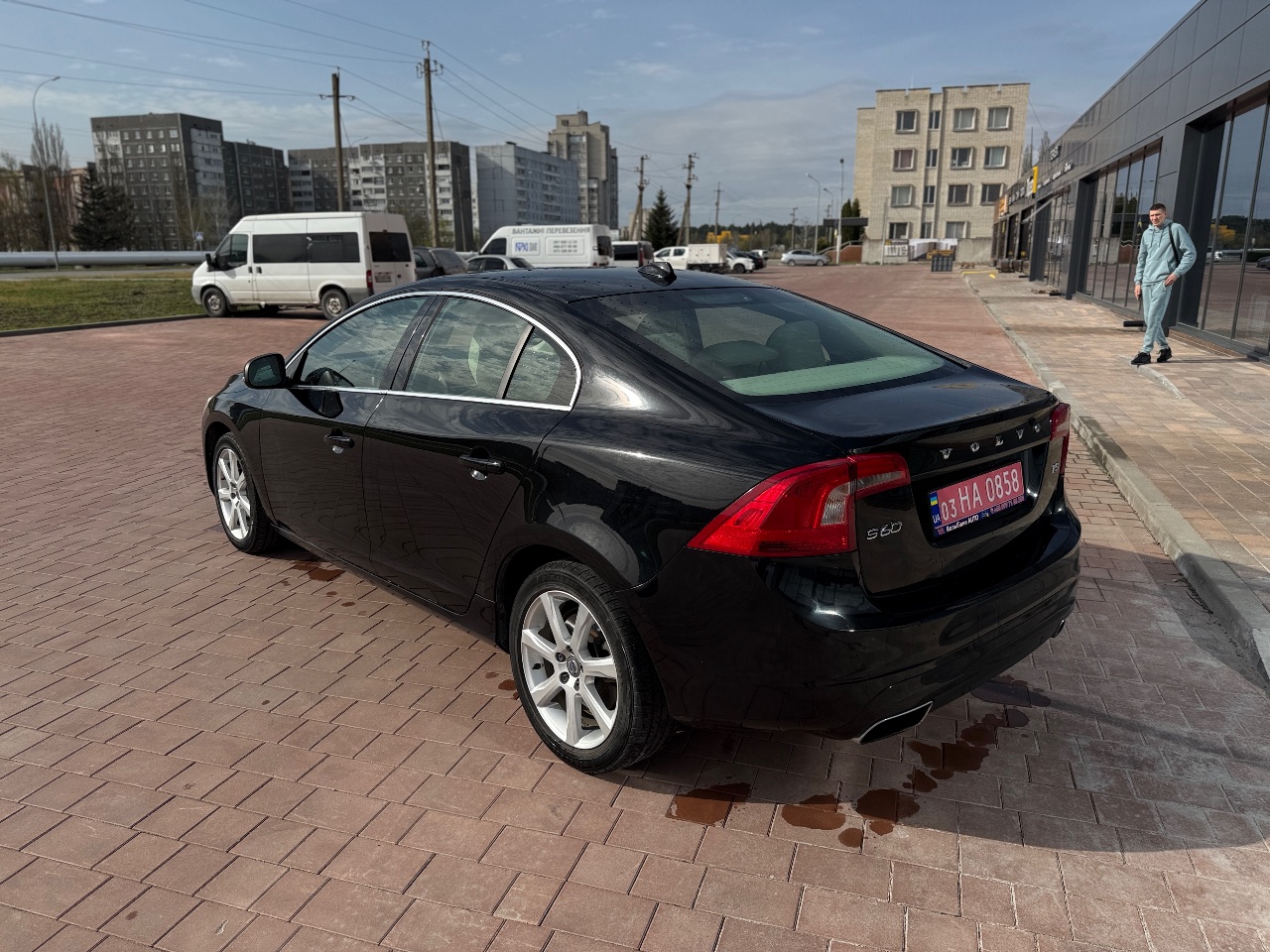 Volvo S60 - фото 6