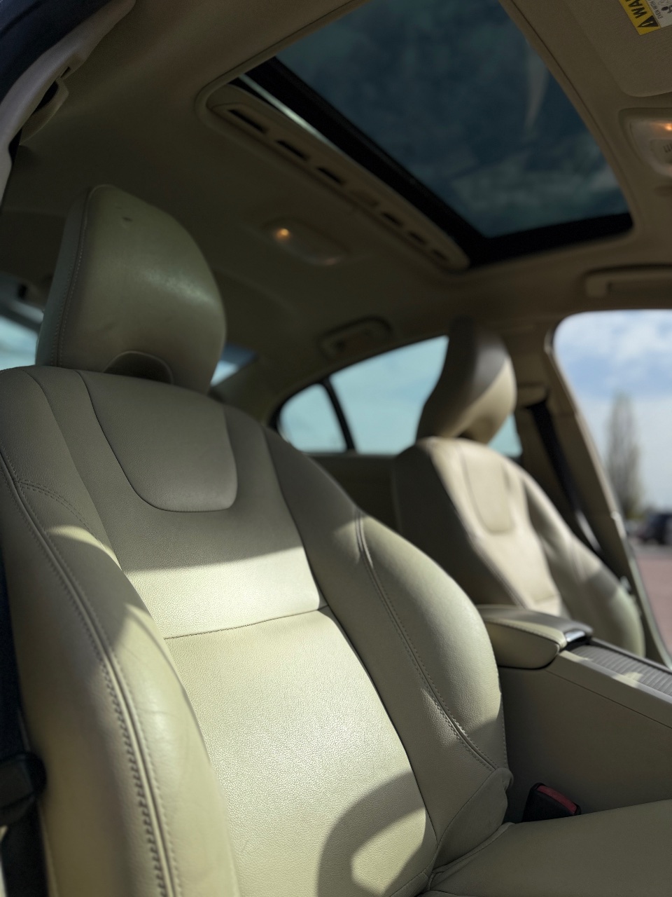 Volvo S60 - фото 14