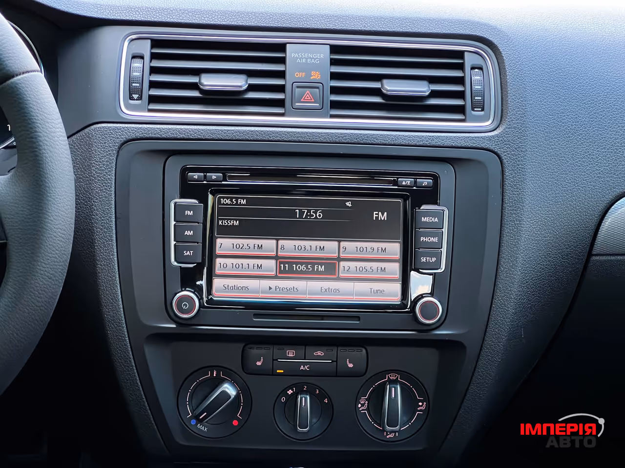Volkswagen Jetta - фото 9