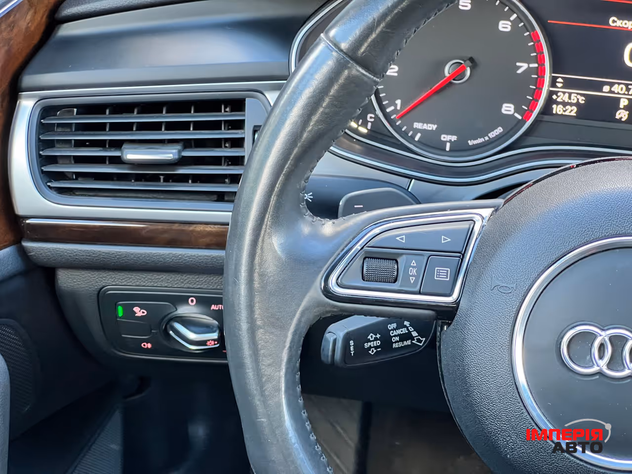 Audi A6 - фото 22