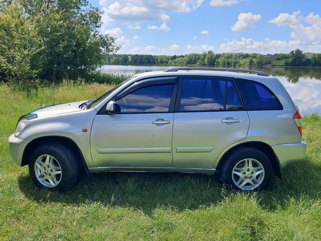 Chery Tiggo (T11) - фото 2