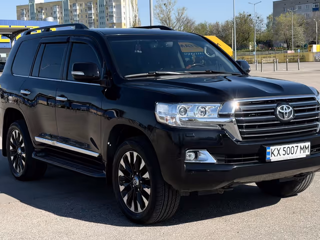 Toyota Land Cruiser - фото 1
