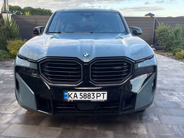 BMW XM - фото 3