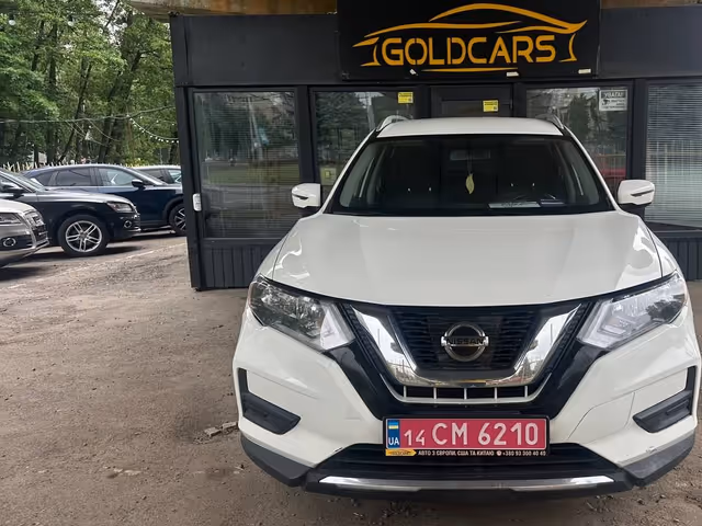 Nissan Rogue - фото 1