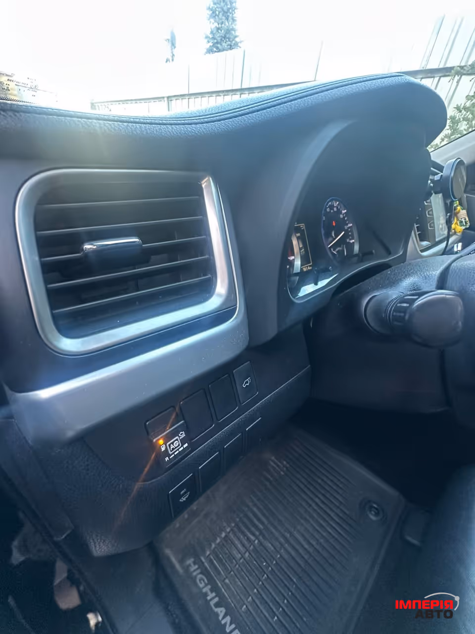 Toyota Highlander - фото 10