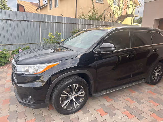 Toyota Highlander - фото 5