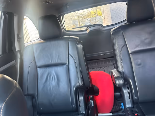 Toyota Highlander - фото 2