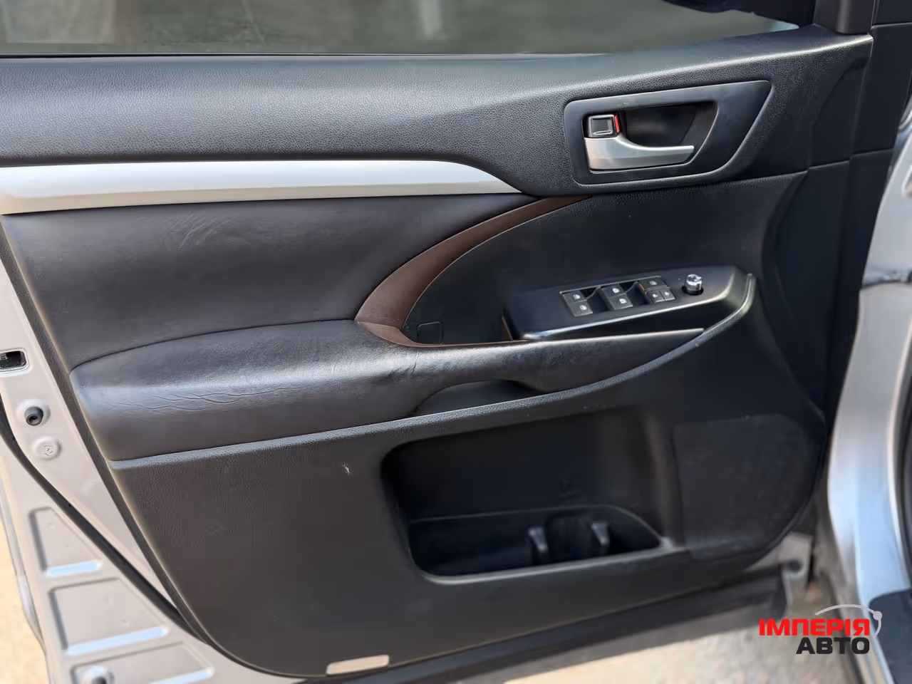 Toyota Highlander - фото 5