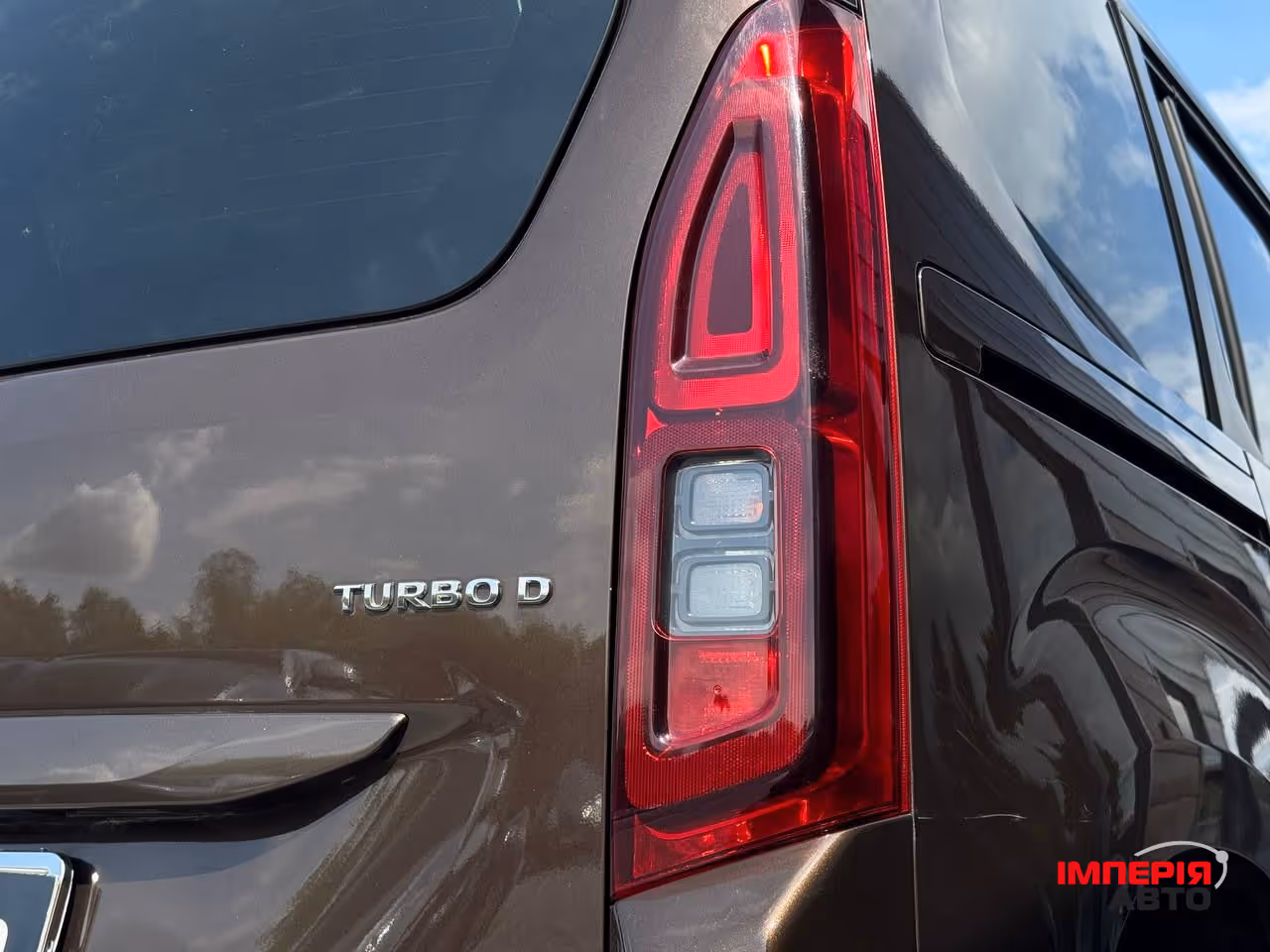Opel Combo - фото 18