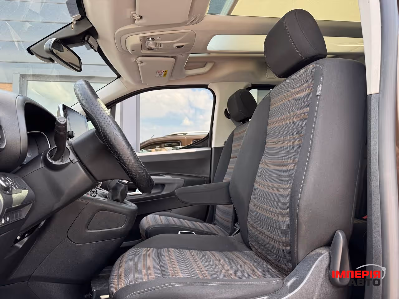 Opel Combo - фото 28