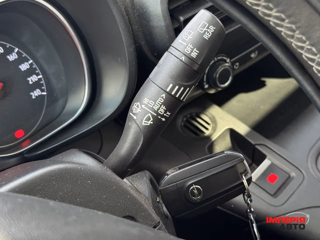 Opel Combo - фото 40