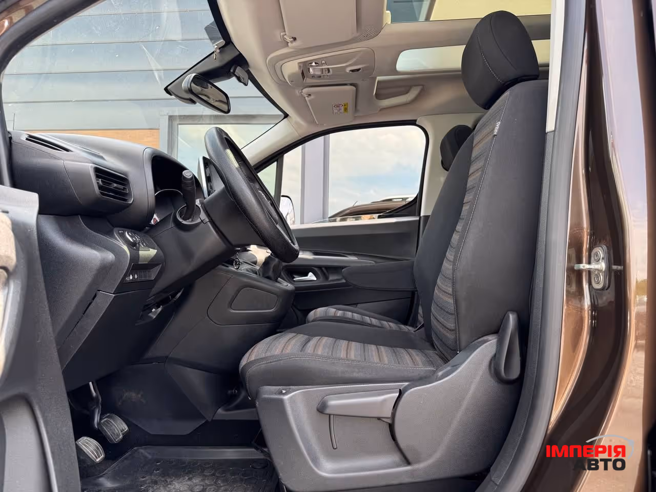 Opel Combo - фото 27