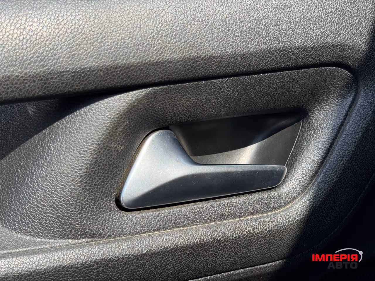 Opel Combo - фото 25