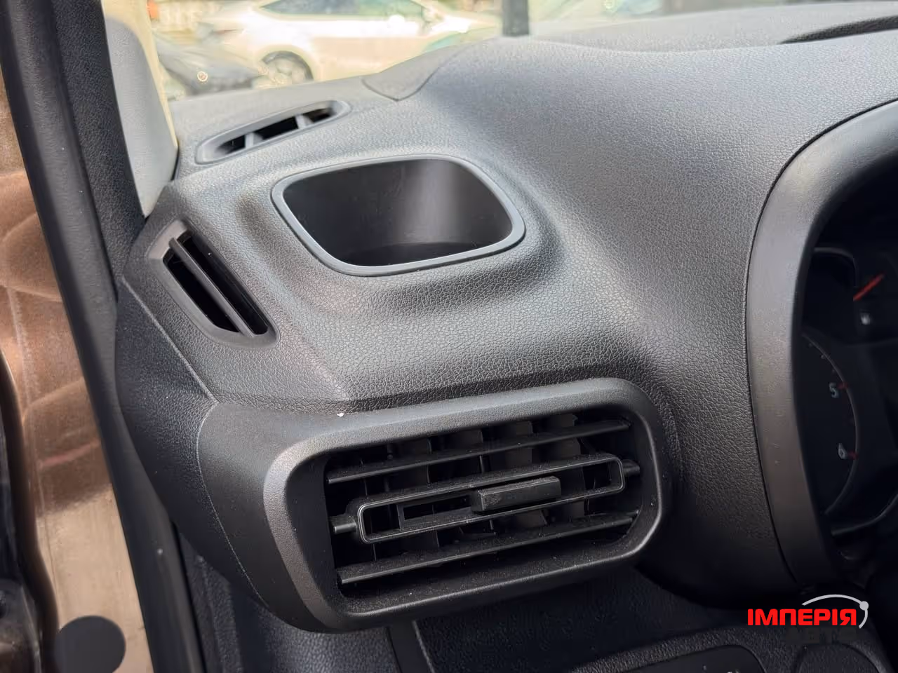 Opel Combo - фото 32