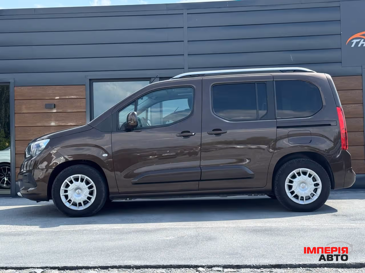 Opel Combo - фото 13