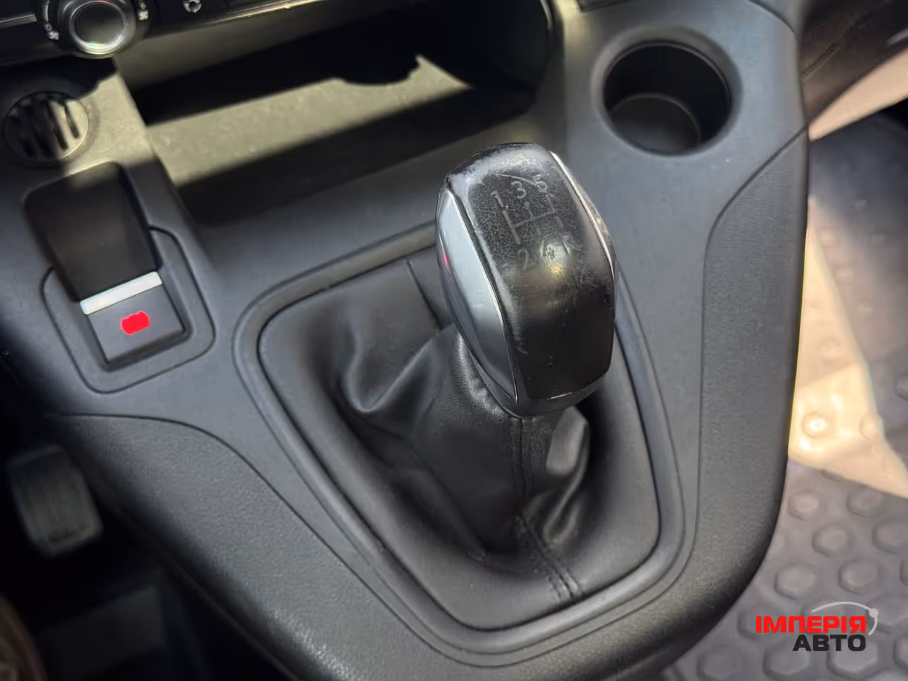 Opel Combo - фото 45