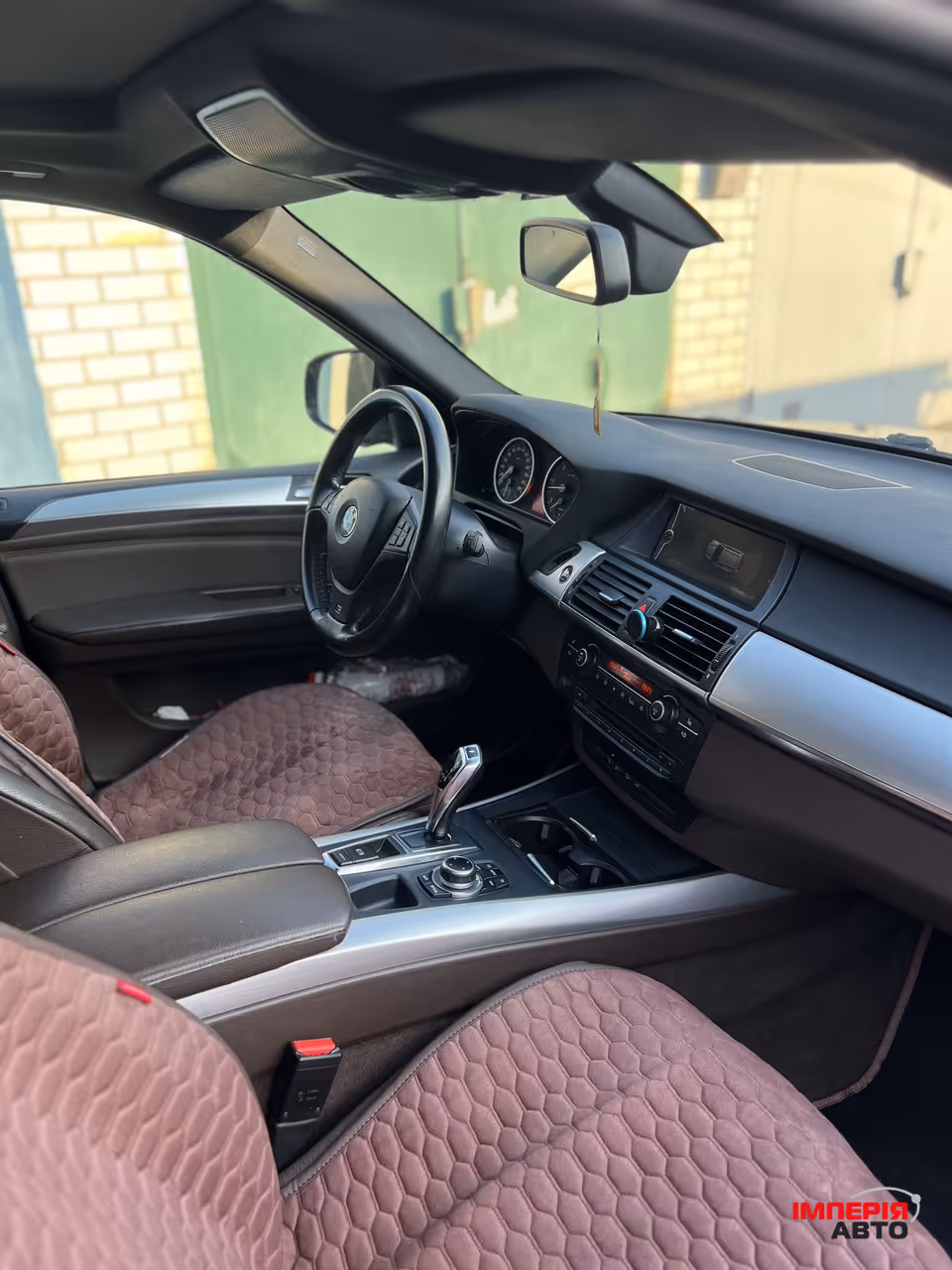 BMW X5 - фото 11