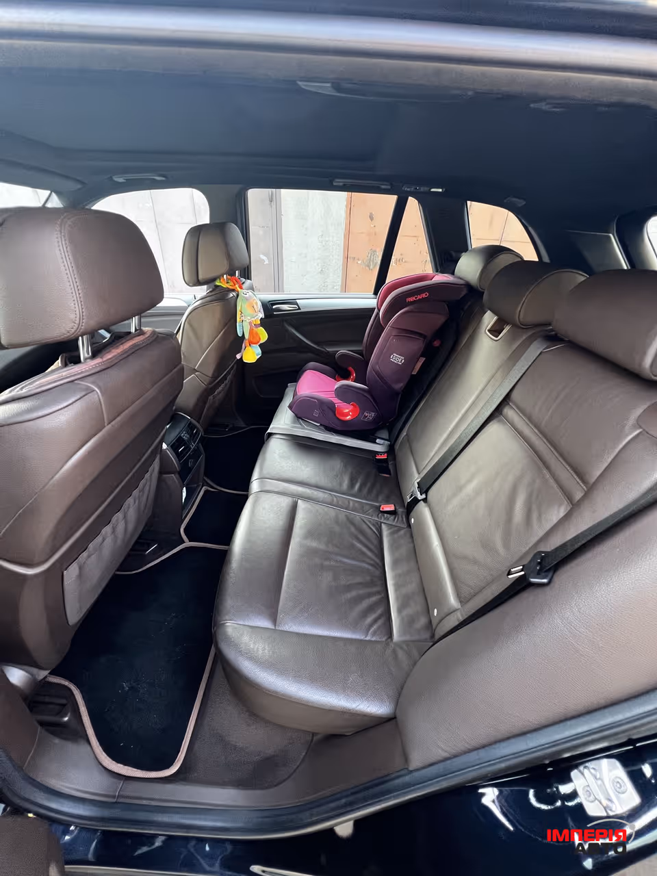 BMW X5 - фото 10
