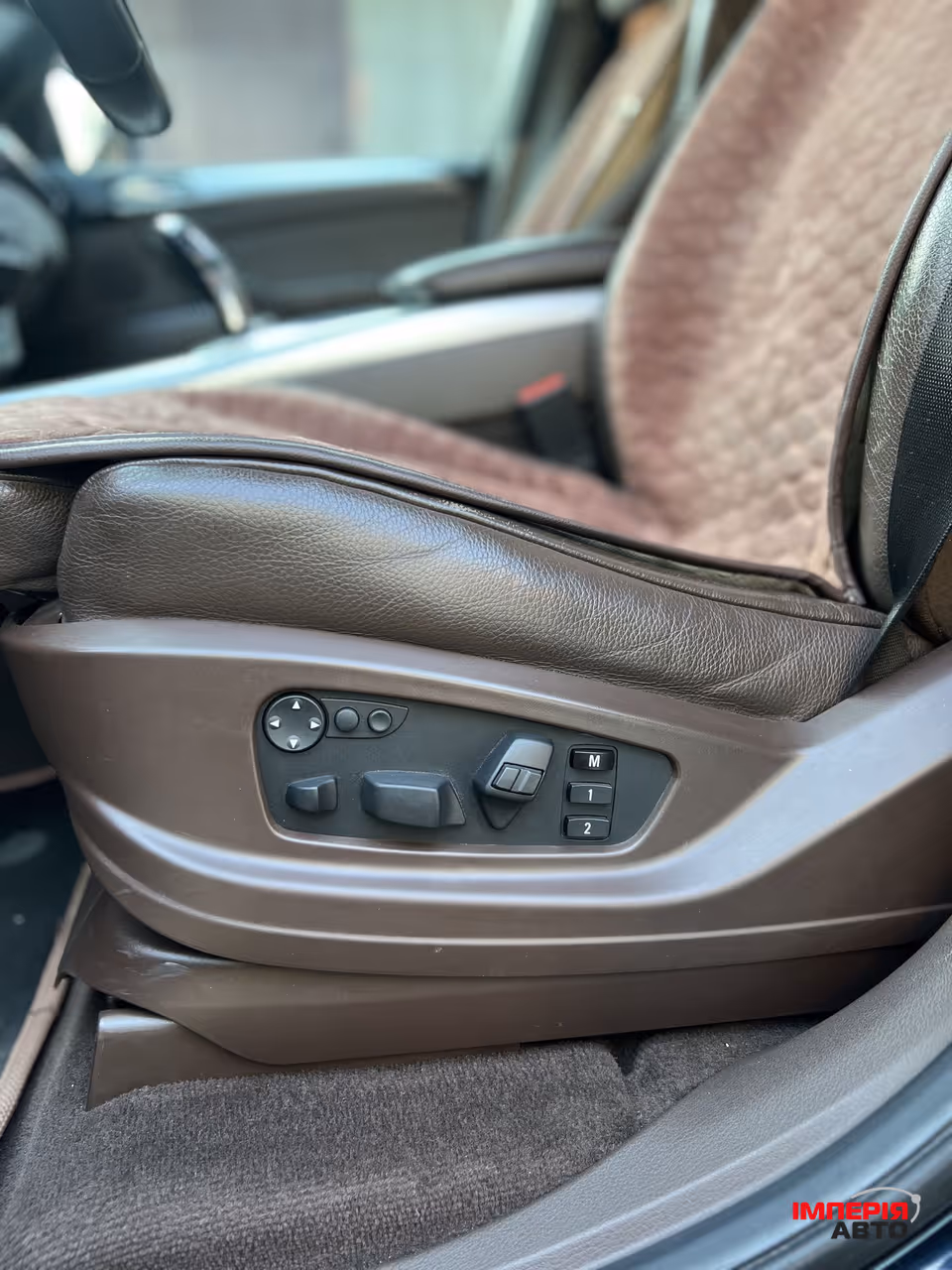 BMW X5 - фото 16