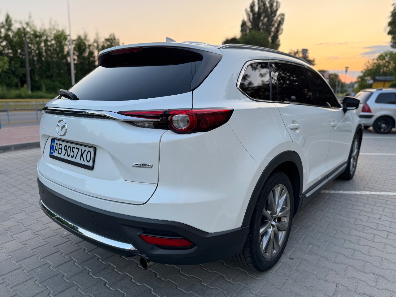 Mazda CX-9 - фото 11