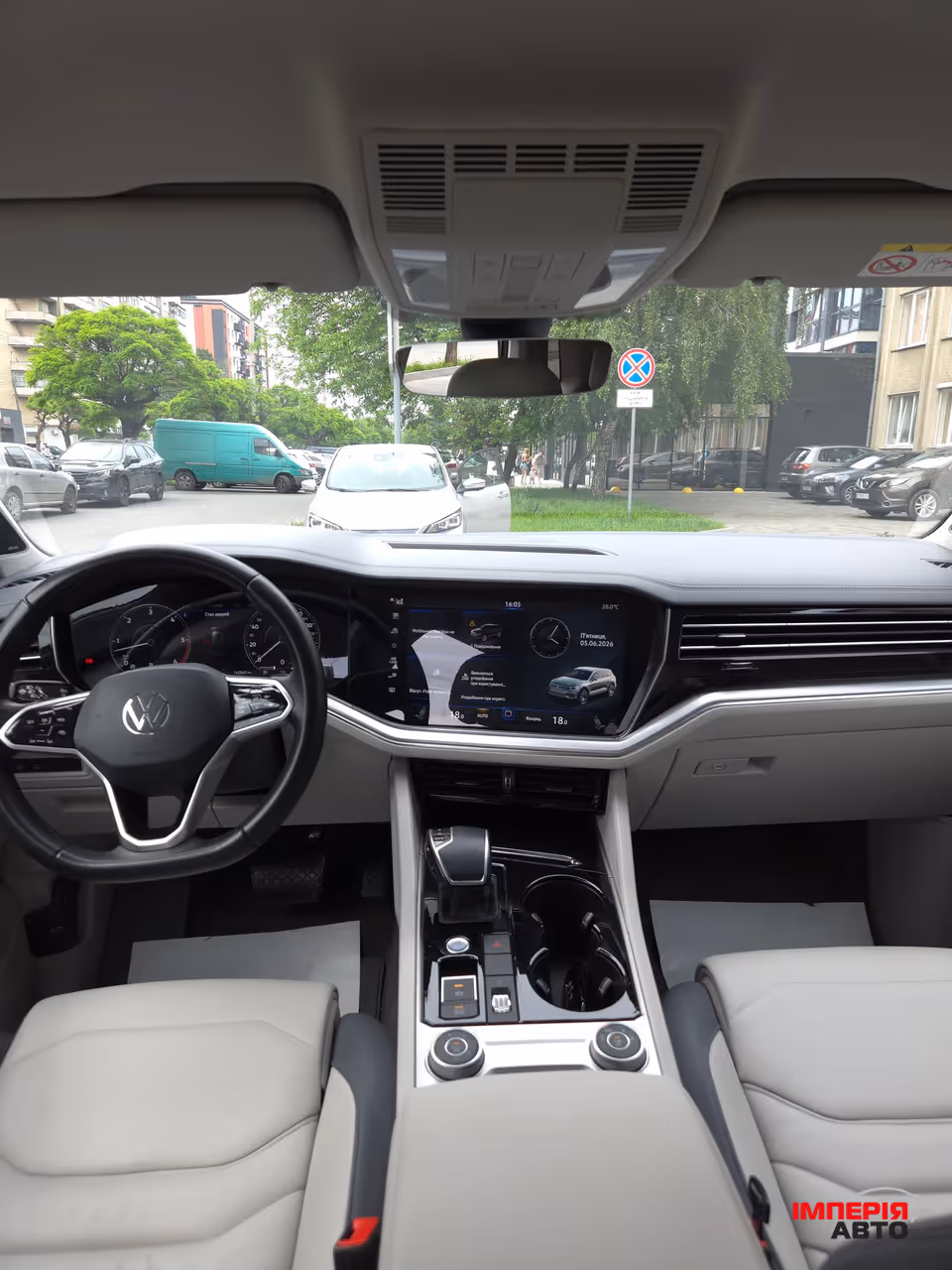 Volkswagen Touareg - фото 14