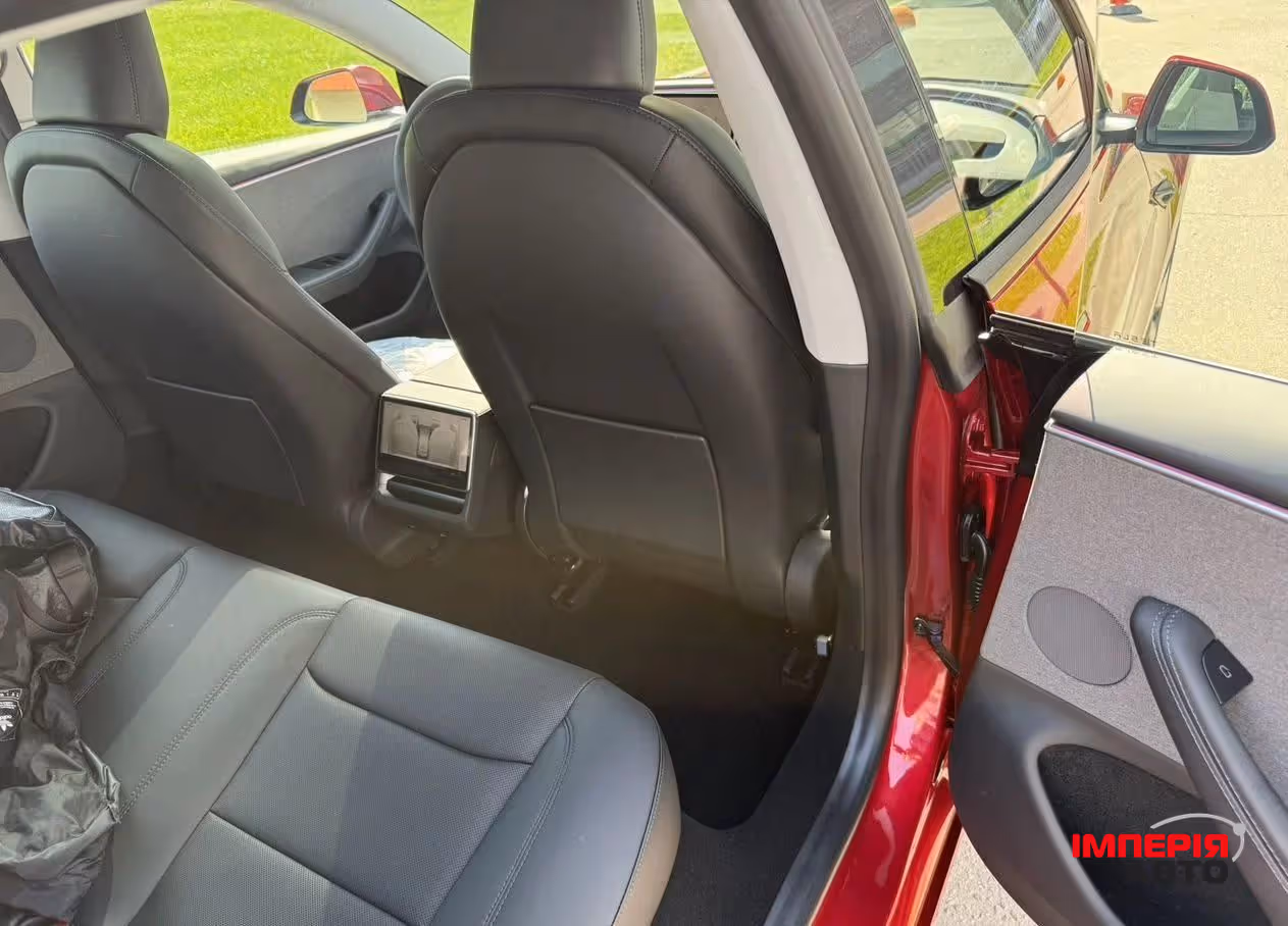 Tesla Model 3 - фото 20