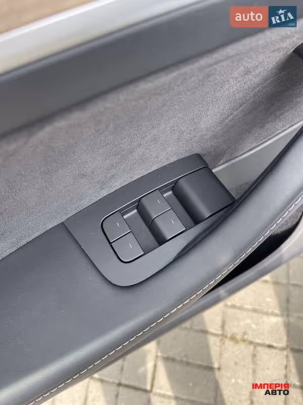 Tesla Model Y - фото 20