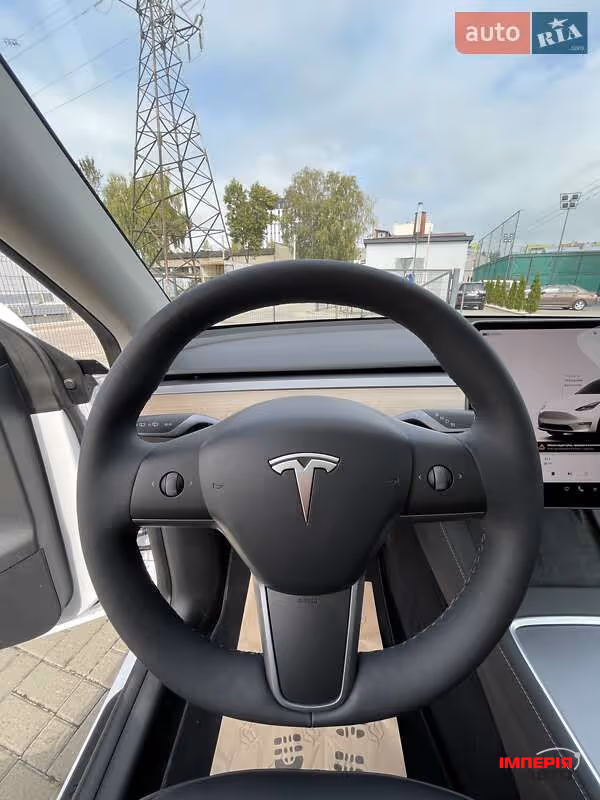 Tesla Model Y - фото 22