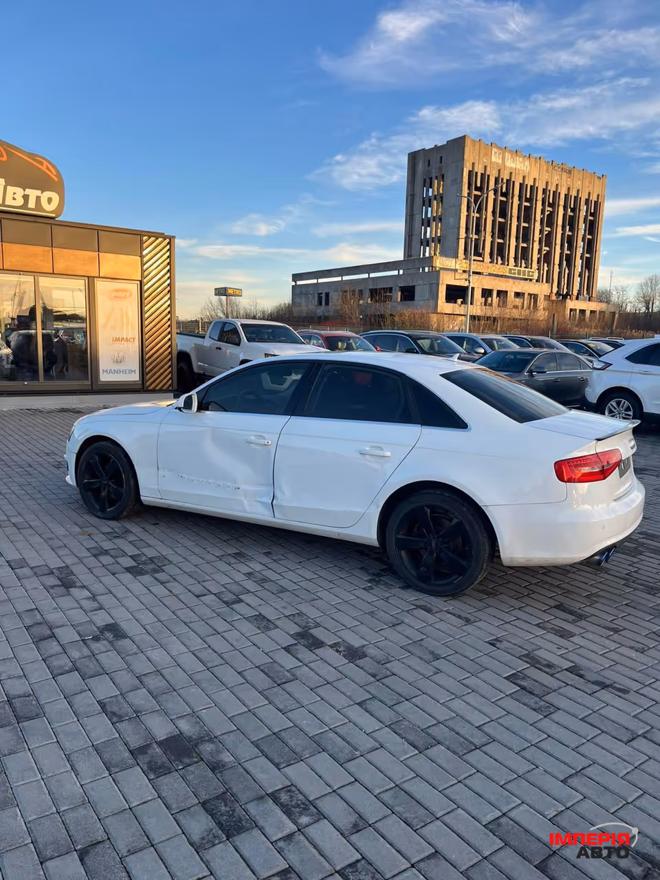Audi A4 - фото 4