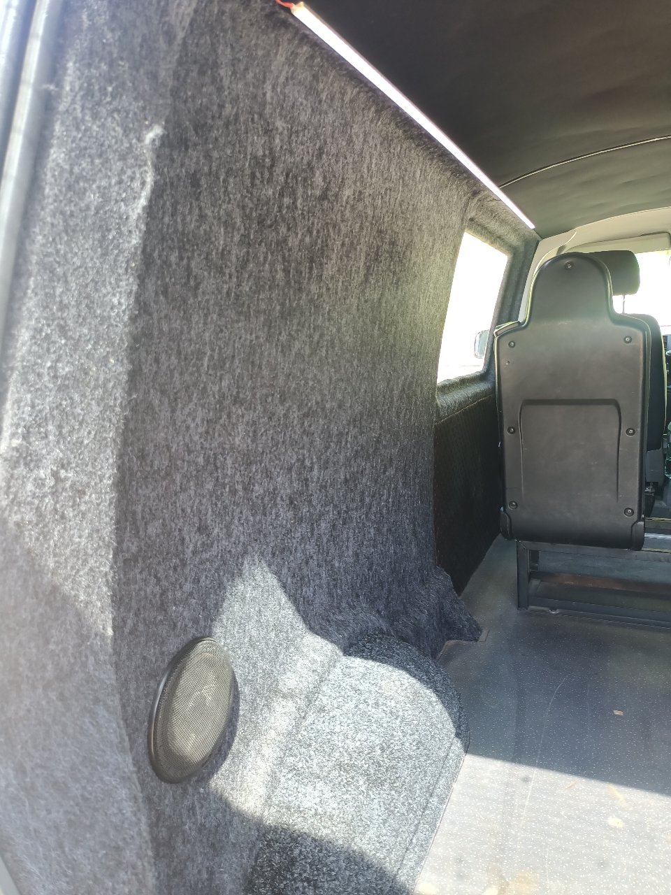 Volkswagen Transporter - фото 13