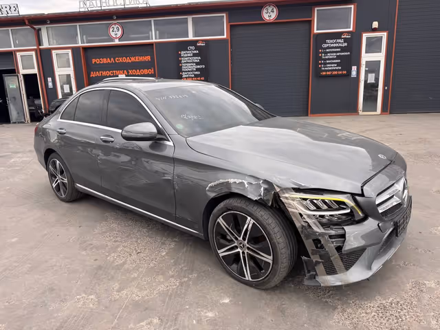 Mercedes-Benz C-Класс - фото 1