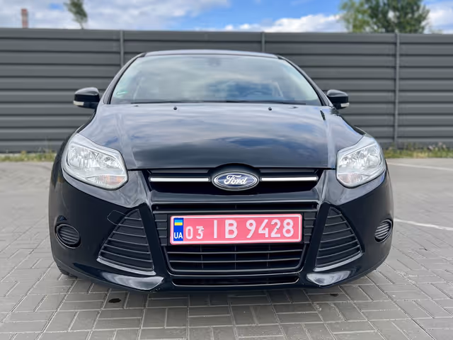 Ford Focus - фото 2