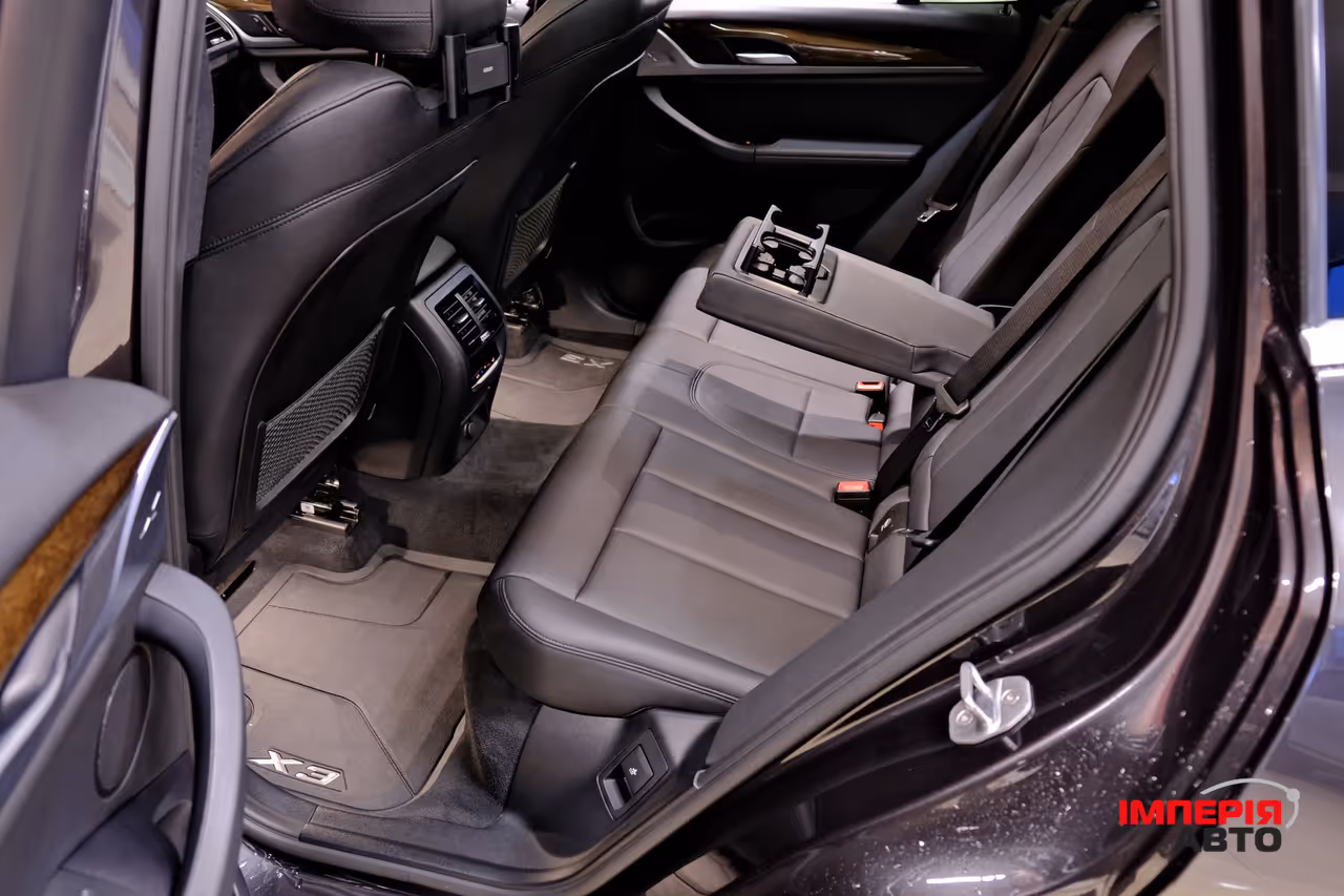 BMW X3 - фото 8