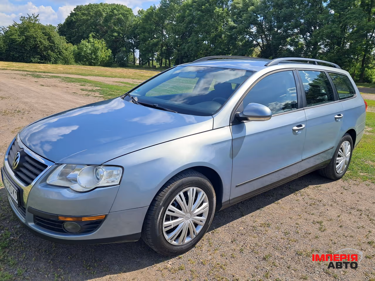 Volkswagen Passat - фото 4
