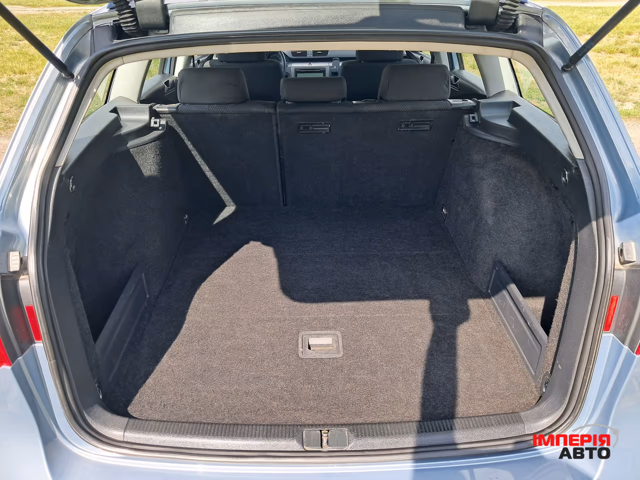 Volkswagen Passat - фото 15