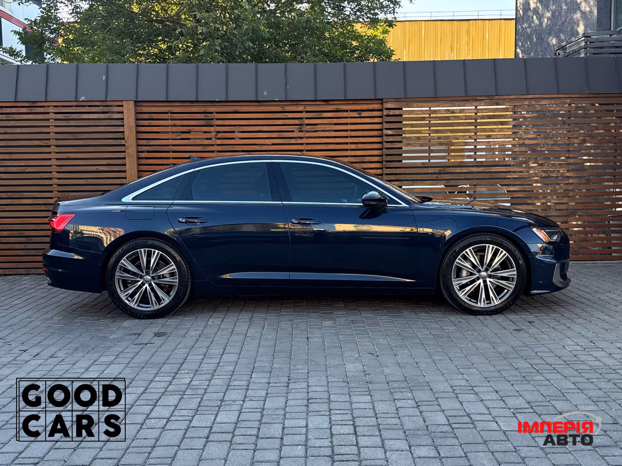 Audi A6 - фото 8