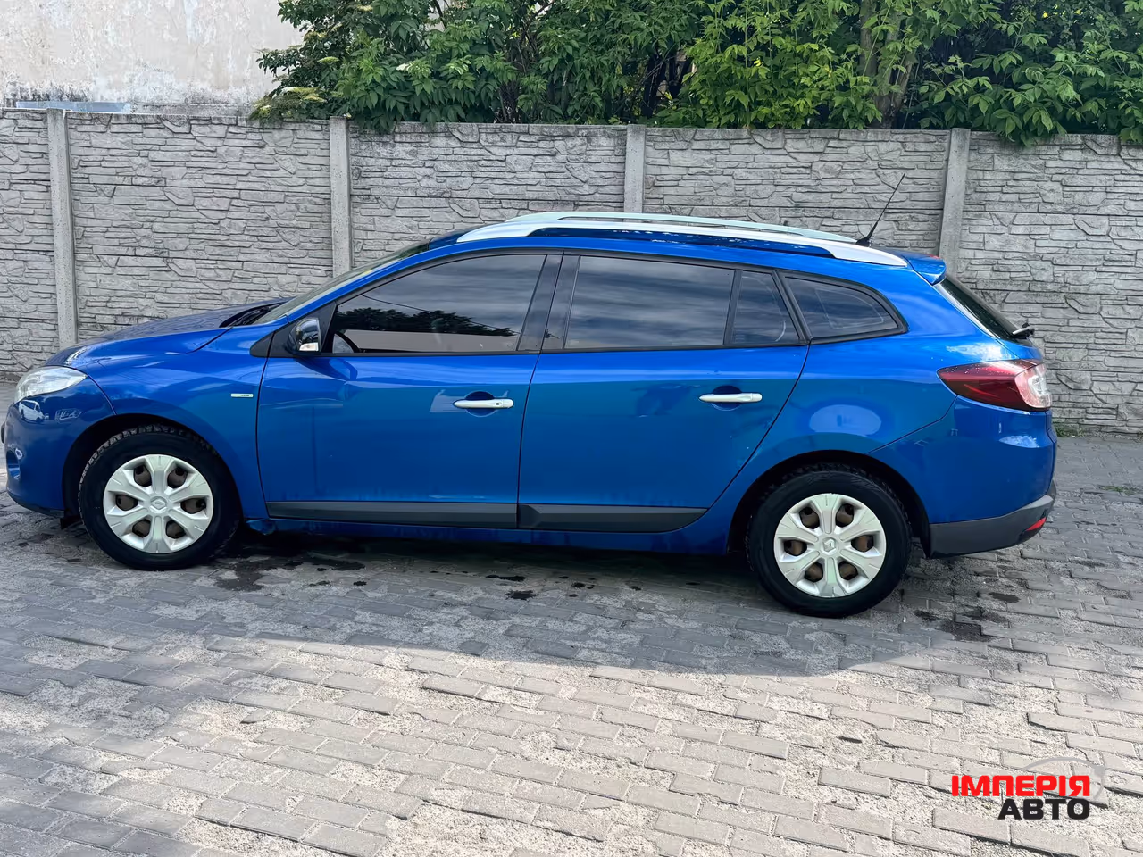 Renault Megane - фото 2