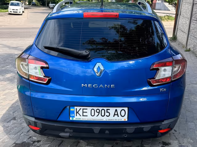 Renault Megane - фото 1