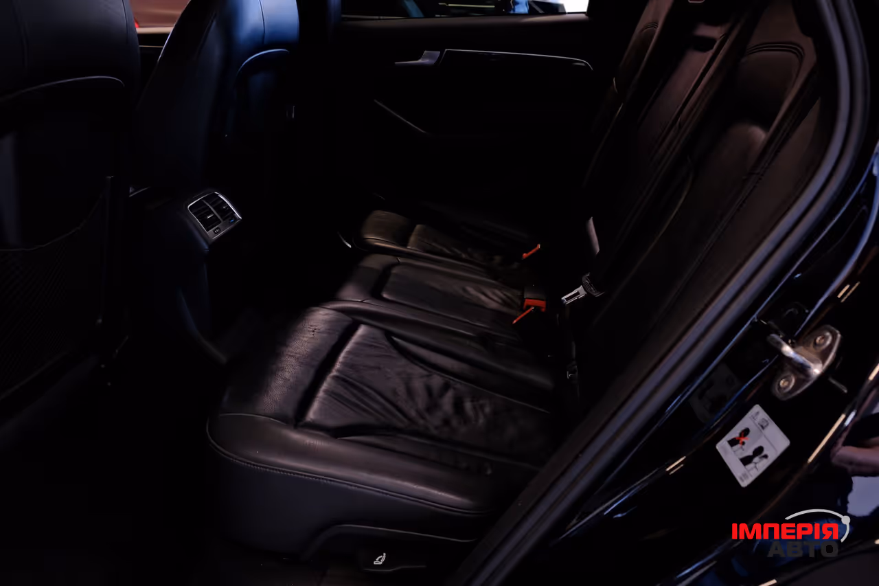 Audi Q5 - фото 8