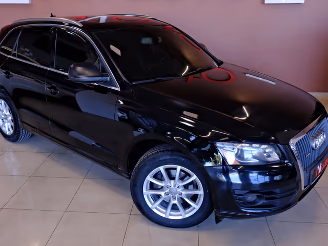 Audi Q5 - фото 4