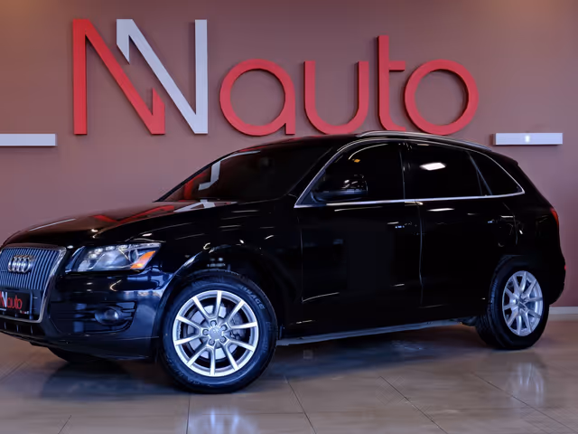 Audi Q5 - фото 1