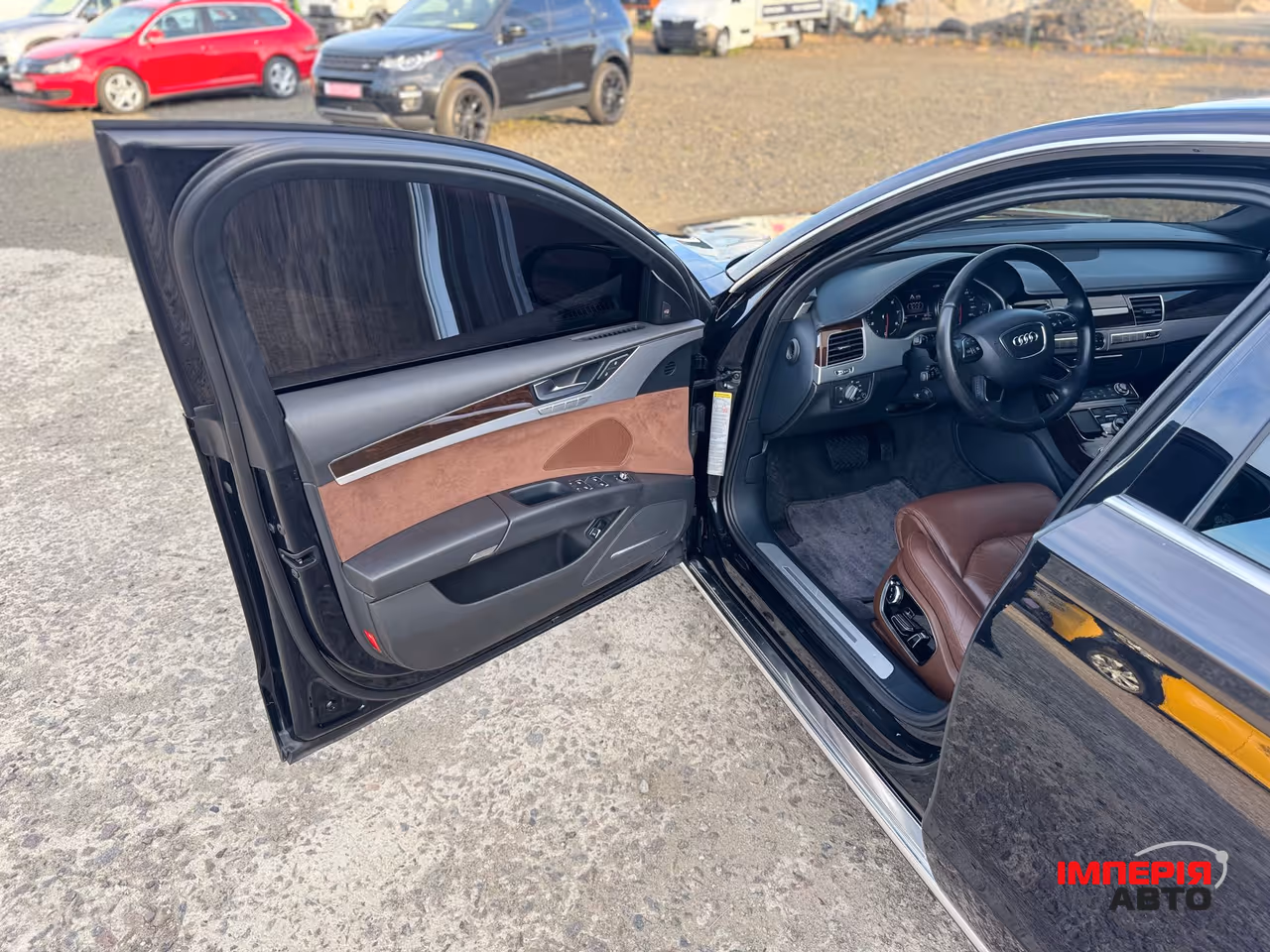 Audi A8 - фото 17
