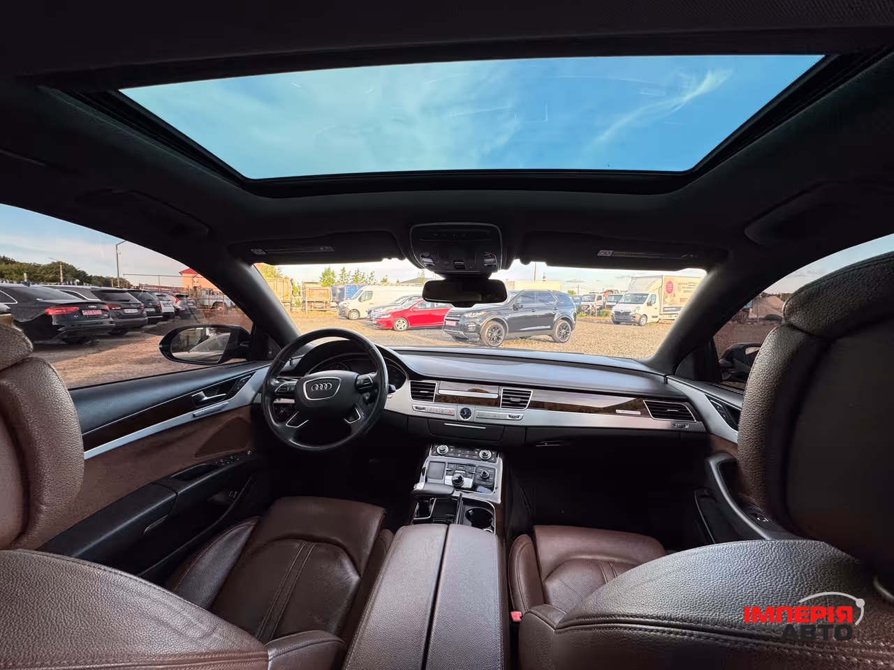 Audi A8 - фото 31
