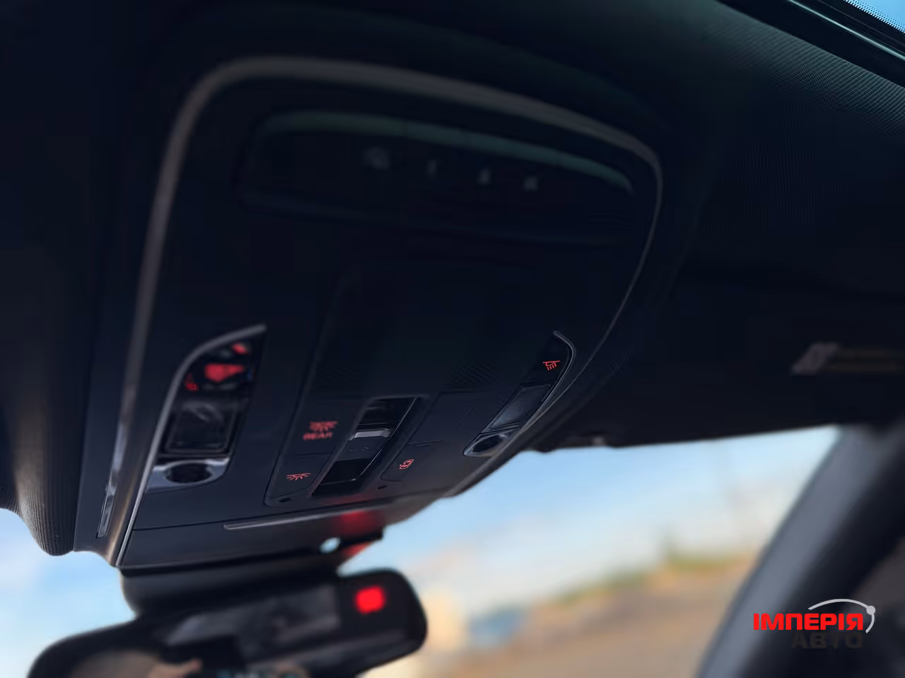 Audi A8 - фото 43