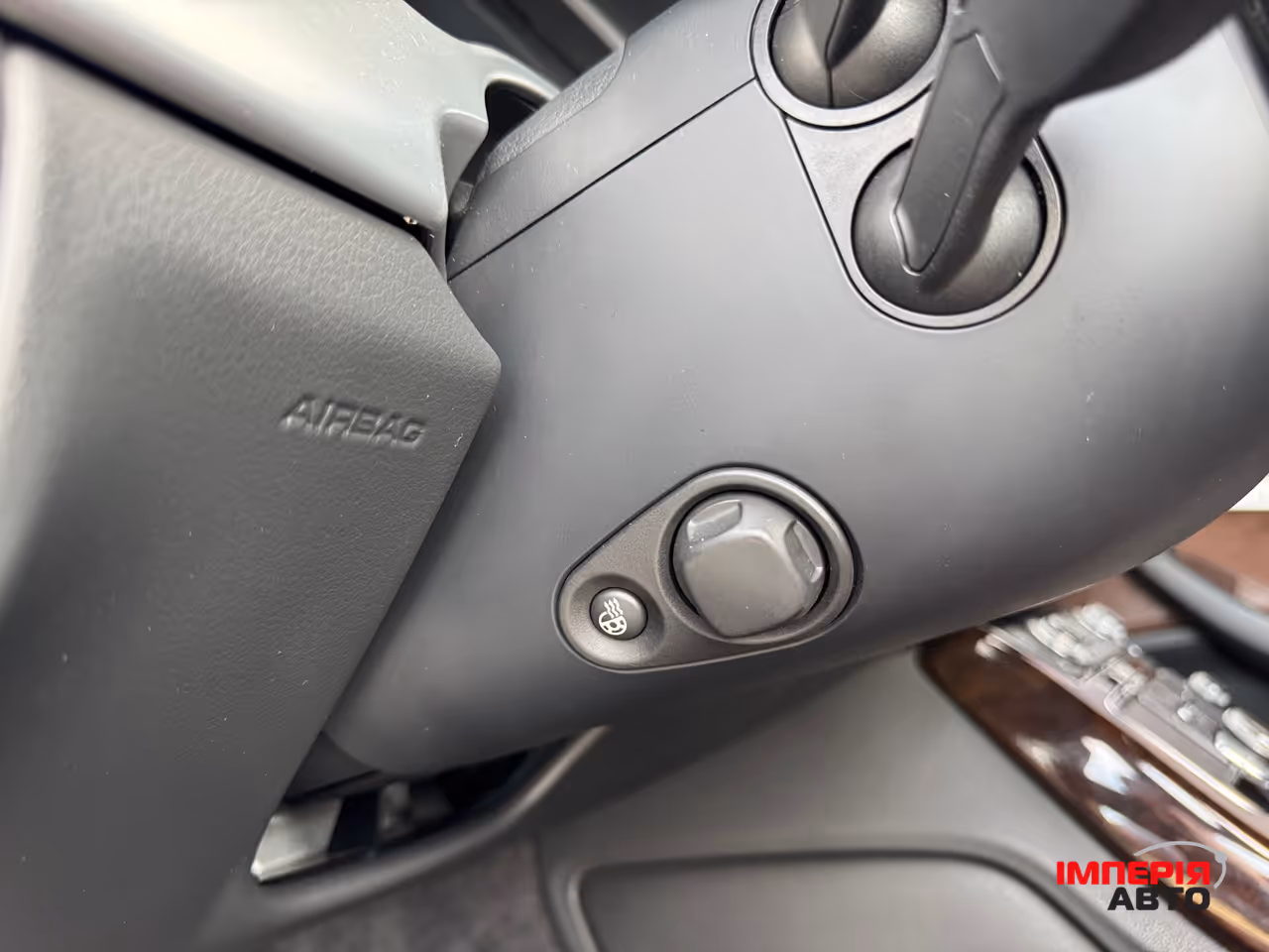 Audi A8 - фото 24