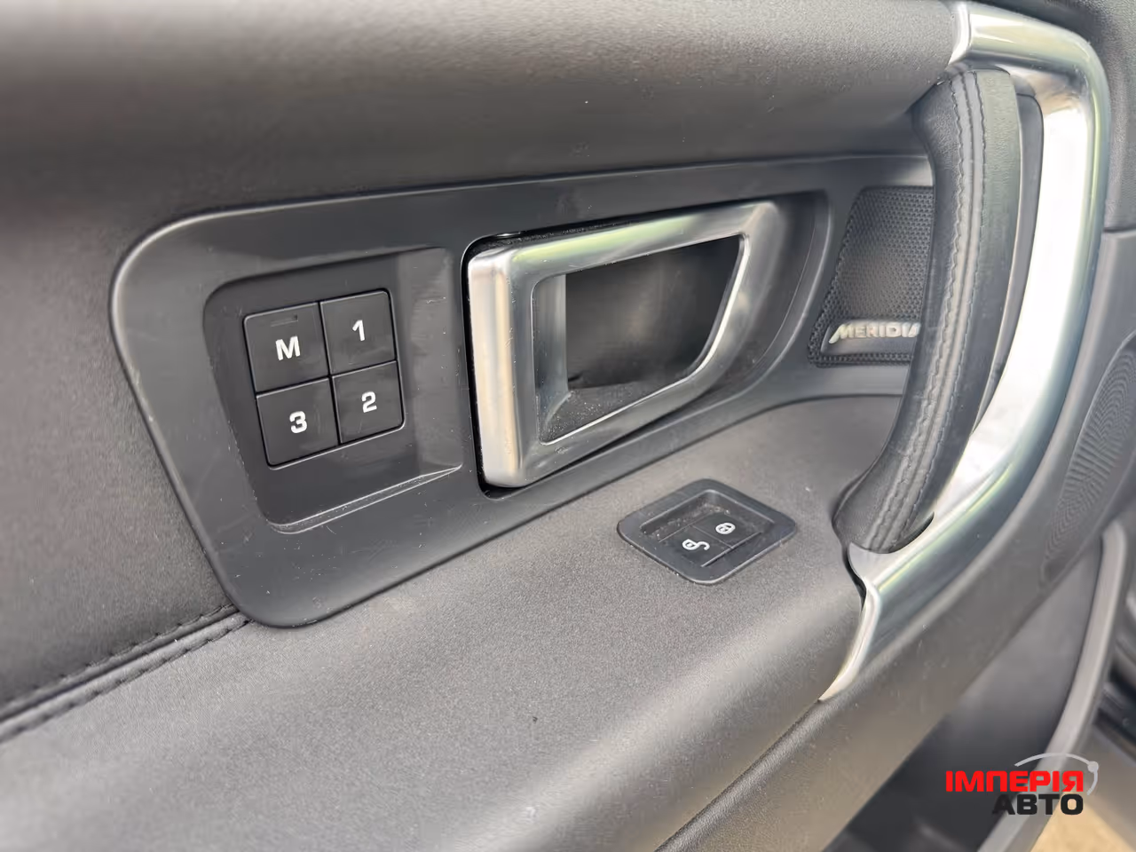 Land Rover Discovery Sport - фото 22