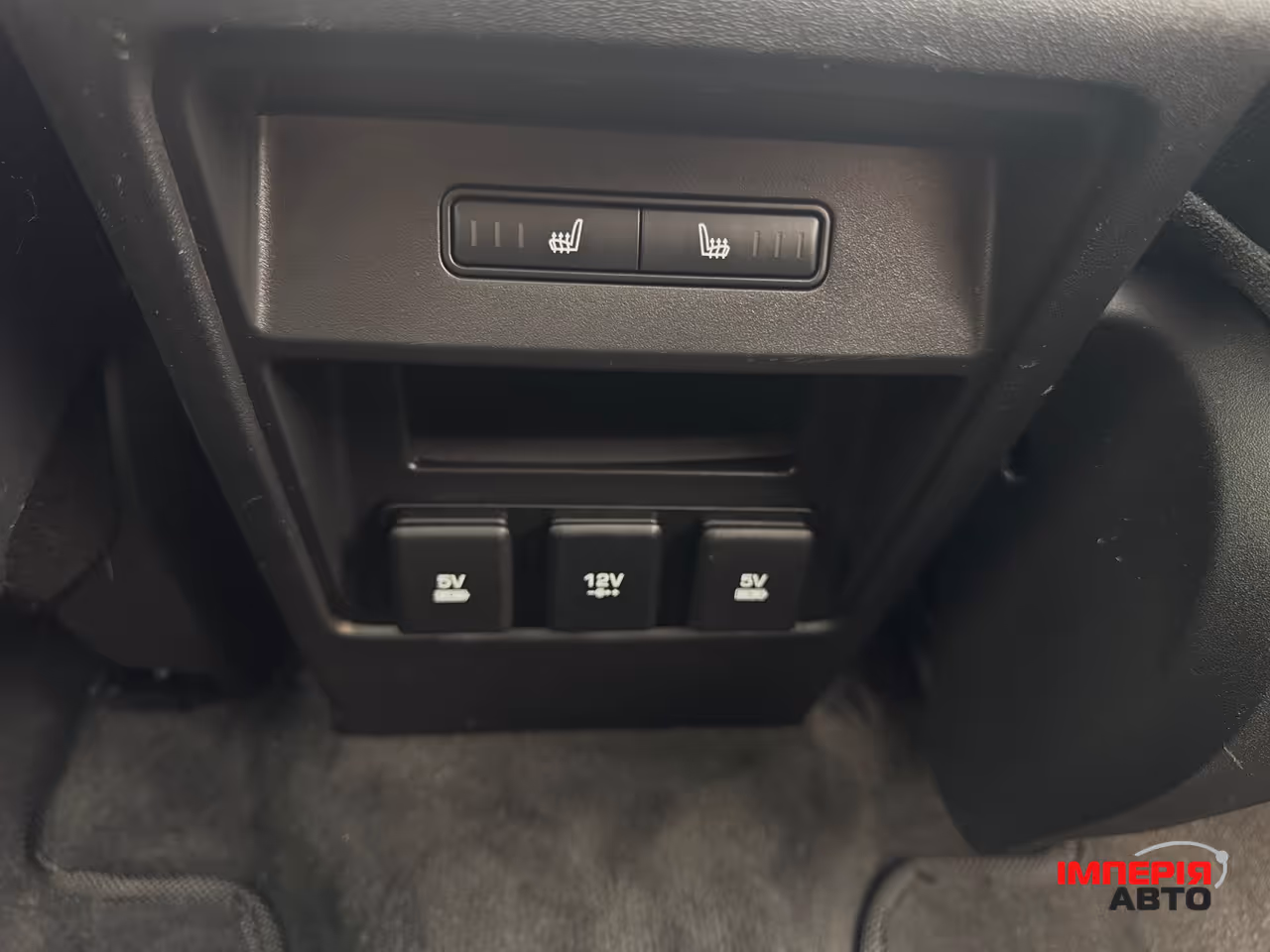 Land Rover Discovery Sport - фото 32