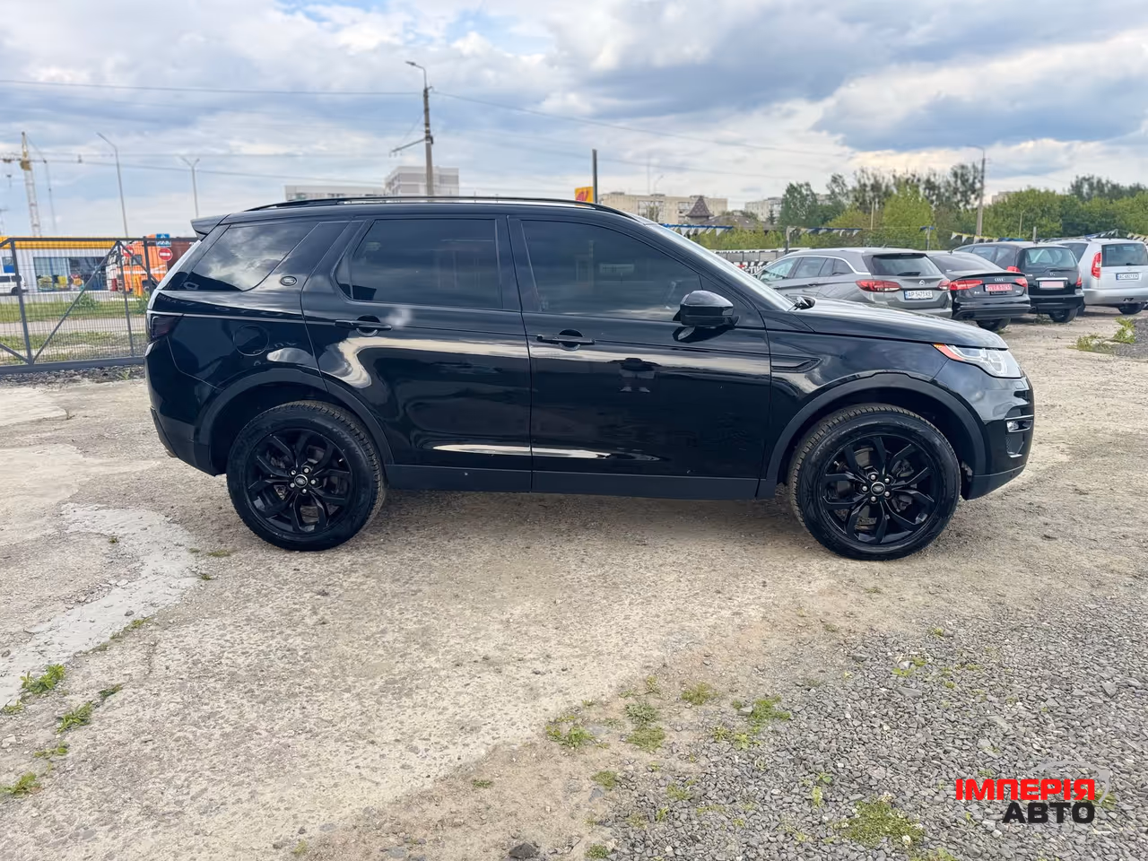 Land Rover Discovery Sport - фото 8